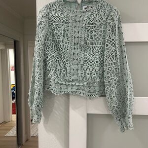 Elegant Lace Blouse in Soft Green